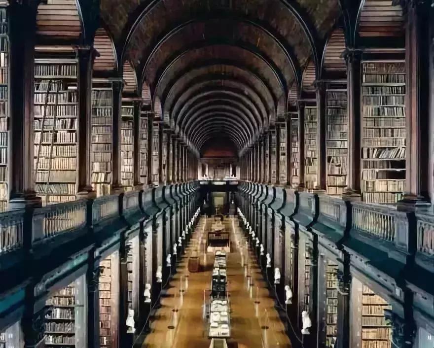 老派人眼里女明星要进入上流社会需要做什么？