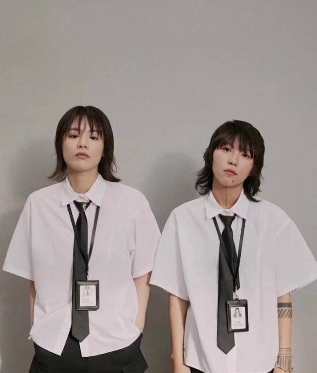 窦靖童风格大变与王菲越来越神似,窦靖童有多像王菲