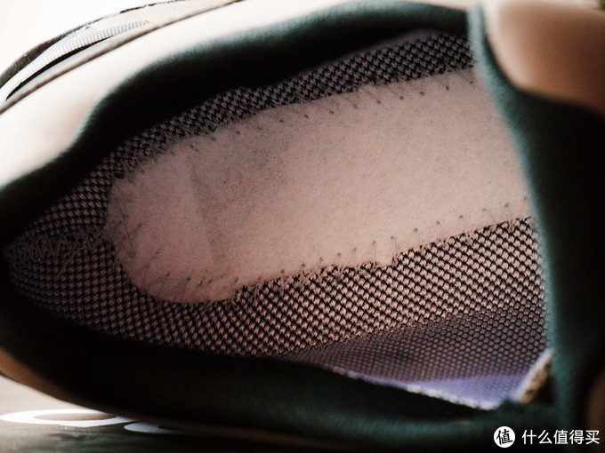 adidas阿迪达斯男子运动鞋,阿迪达斯新款球鞋测评