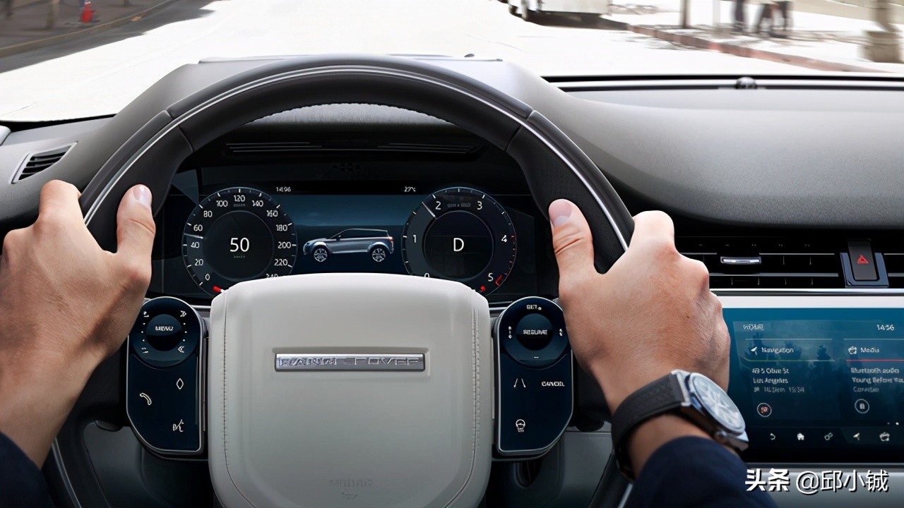 路虎极光2014款为什么降价了,现在的路虎极光值得买吗