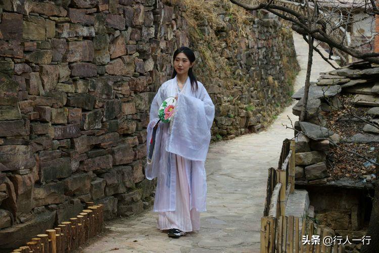 河南太行山悬崖古村,林州太行绝美古村落