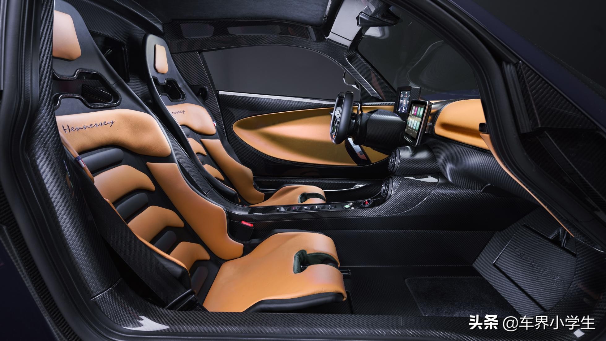 柯尼塞格布加迪速度,柯尼塞格巅峰极速和布加迪