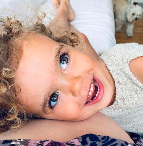 加拿大超模美女,加拿大模特神仙颜值