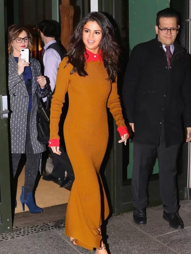 跟着selena学穿衣,selena夏季穿搭