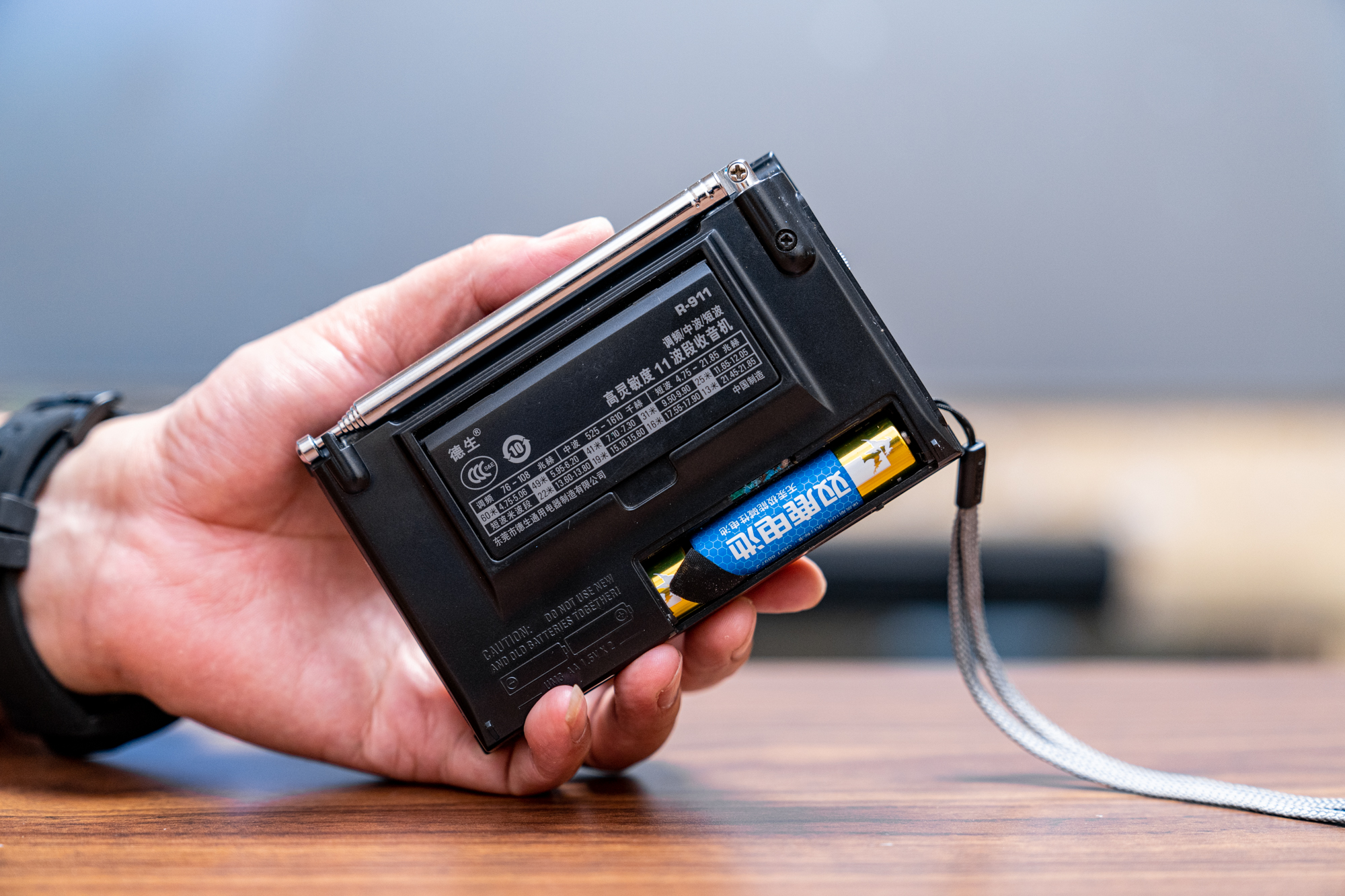 5号电池南孚金霸王哪个好,5号碱性电池双鹿