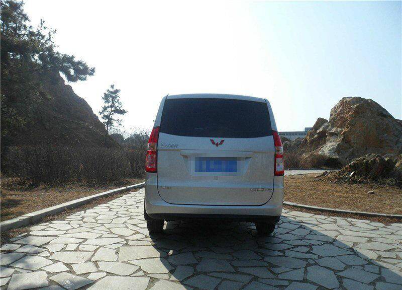 想买个二手五菱宏光,一查价格,竟然要这么多钱?