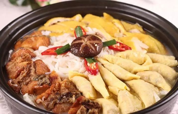 瓦房店·高发上东壹号首届全球美食狂欢节来啦！9月13日盛大开幕