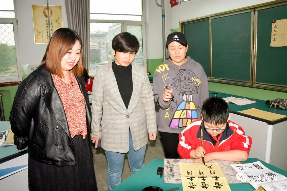 小荷才露尖尖角—忻州市忻府区团结路小学创建特色学校简影