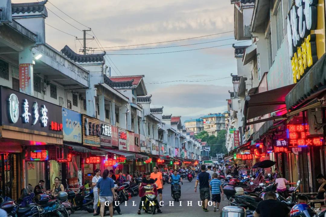 三里美食一条街,隐藏在巷子里的神秘小吃