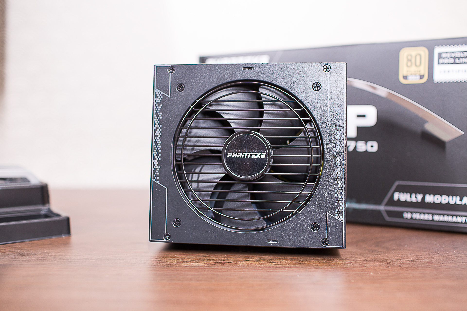 年末搭建一台X299的工作站主机应该怎么选配置？