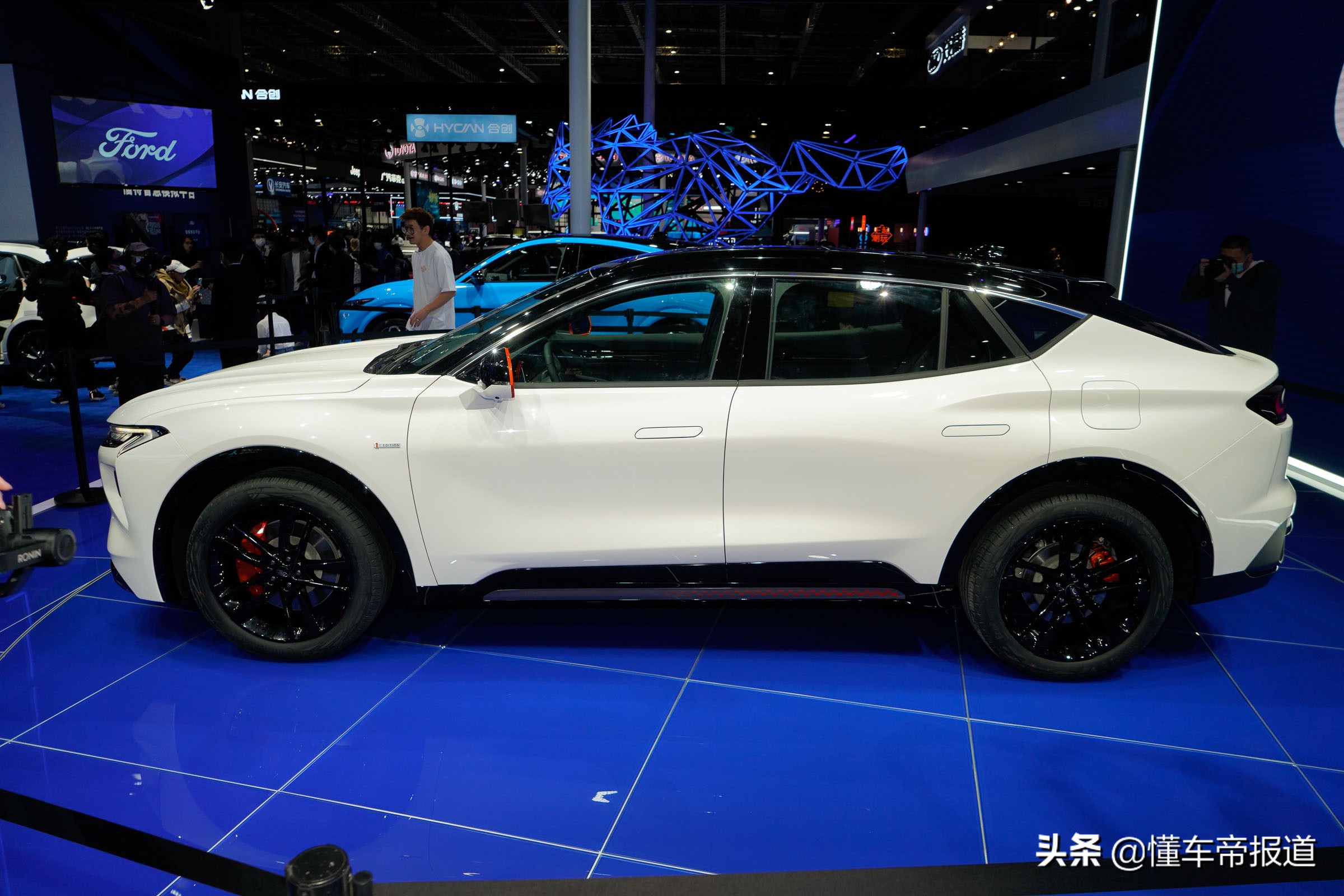 预售22.78万元起的福特evos怎么样,福特evos创新智慧大五座suv照片