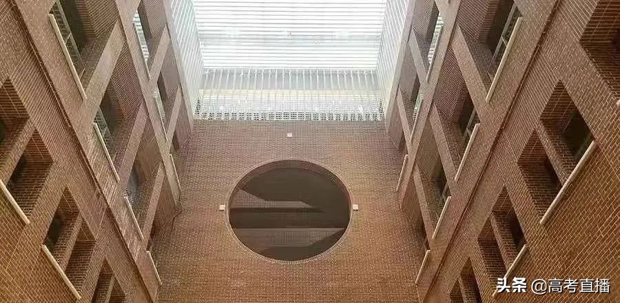 广东十大漂亮大学宿舍,全国最豪华高校宿舍