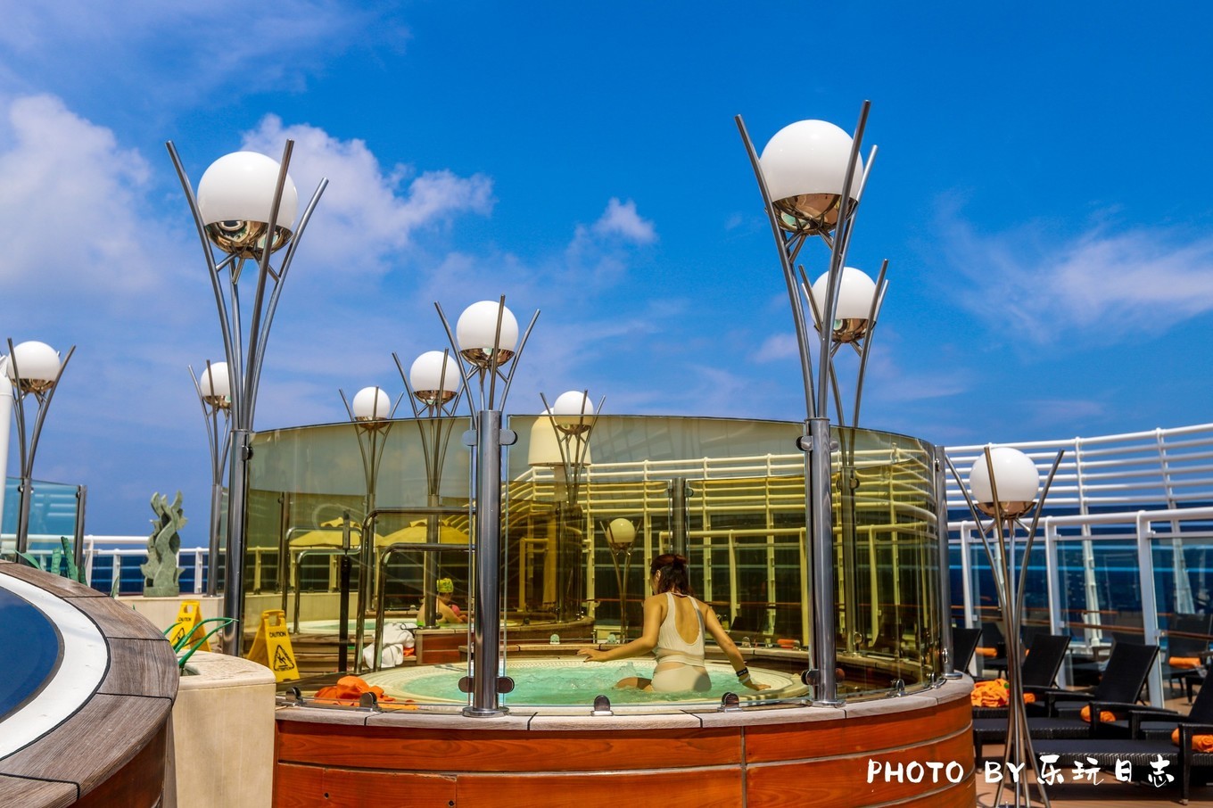 换个出行方式,高档豪华邮轮旅游攻略