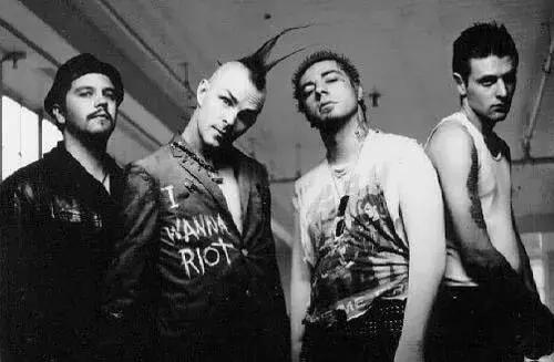 已经2019年了，我们还能拿“搞乐队”这件事耍帅吗？