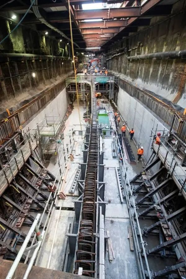 赞！中国“吃土”家伙运抵奥克兰，将加快推进新西兰城铁工程进展