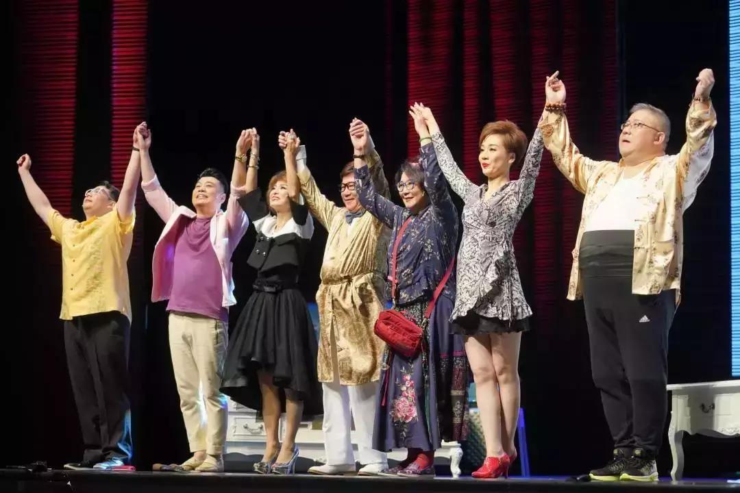 tvb溏心风暴3花絮,一家人就要整整齐齐溏心风暴