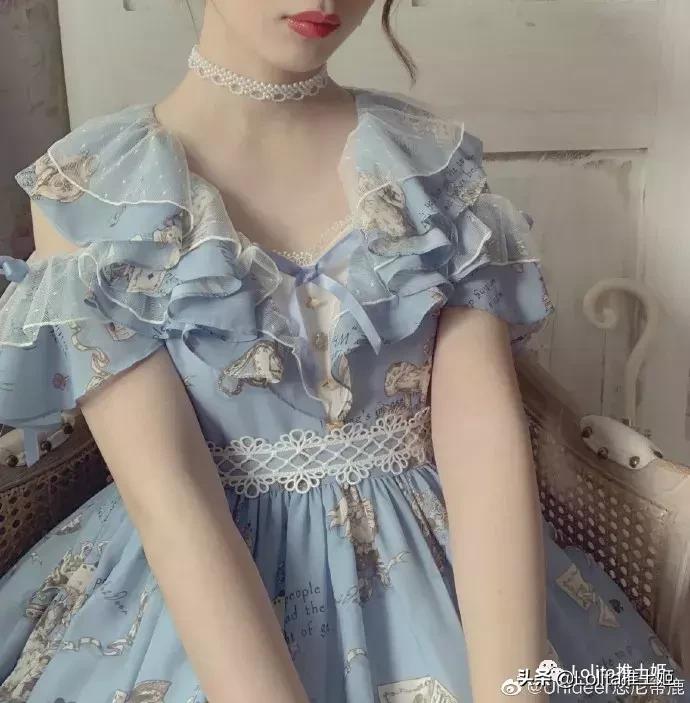 lolita撸猫,lolita撸猫猫