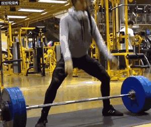 健身房全身训练计划,健身房全身肌肉一周训练计划