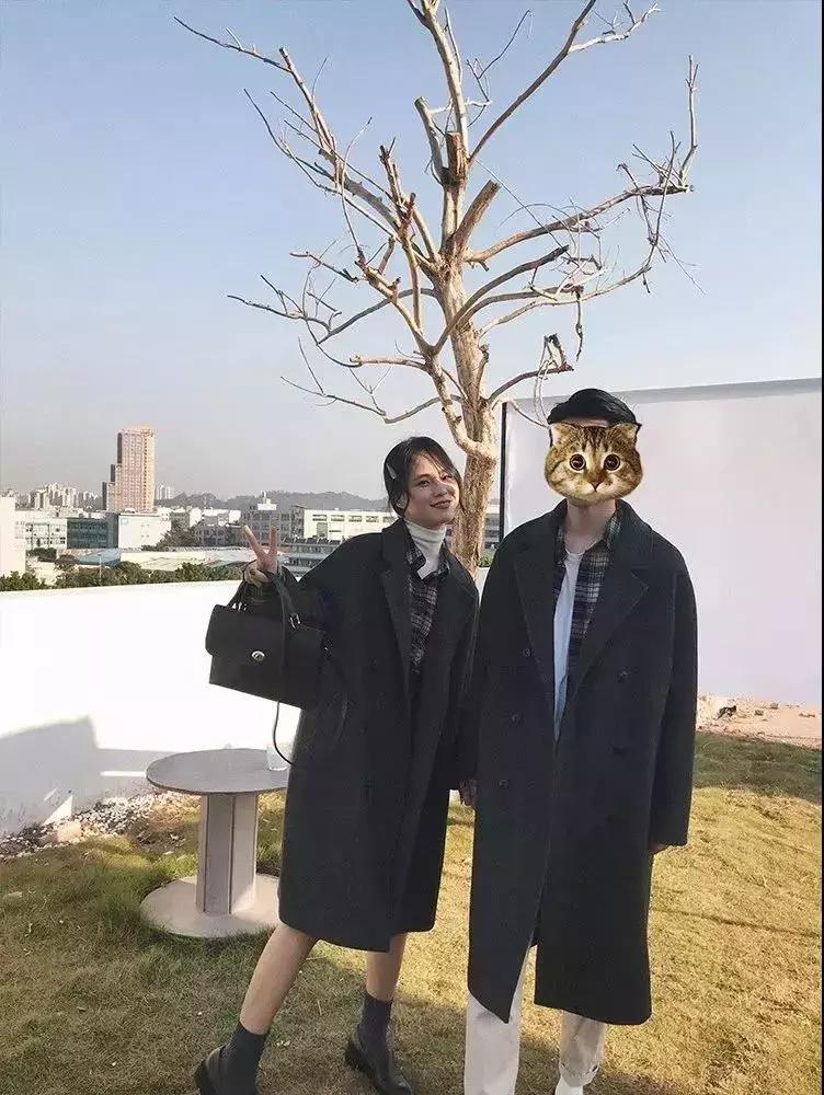 特别修身大衣怎么搭,连帽大衣如何穿搭