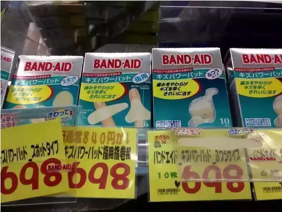 细致到变态的日本人，居然是这么对待我们的行李的！