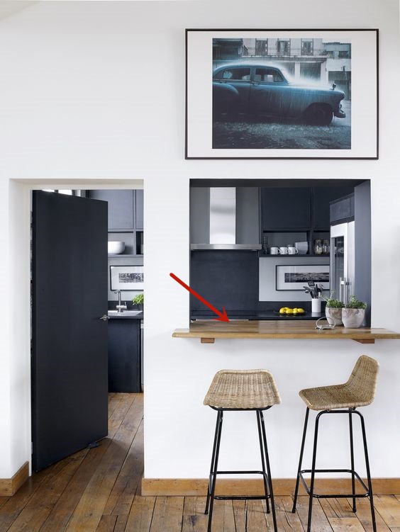 电视柜与餐厅之间隔断双面柜,餐边柜加转角客厅隔断柜设计