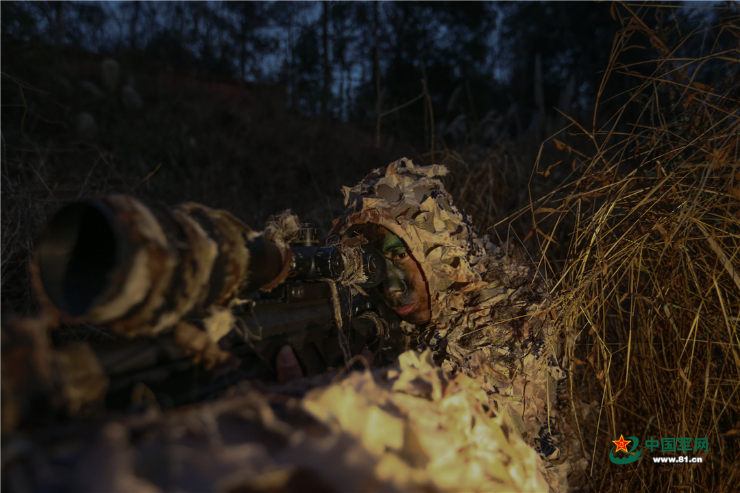 老狙告诉你:如何从“冲山头儿的”成为一名“特等*击狙**手”