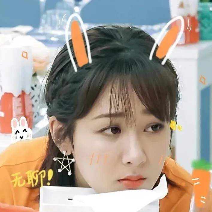 唐艺昕产女医院门口发红包庆祝,小范和唐艺昕视频