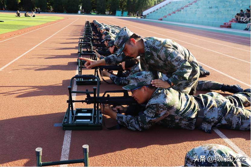 新学期家长看过来,新生宝宝照满月照
