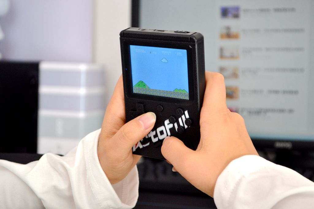 为吃鸡而生的傲风电竞椅,傲风电竞椅和雷蛇电竞椅哪个好