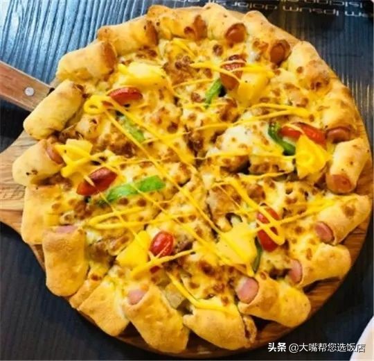 #吃遍大连#披萨的诱惑！一个蕴藏着芝士力量的神物