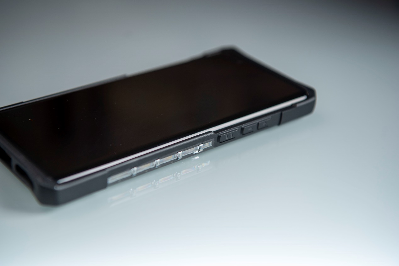 一个手机壳能有多贵,一个防摔手机壳大概要多少钱