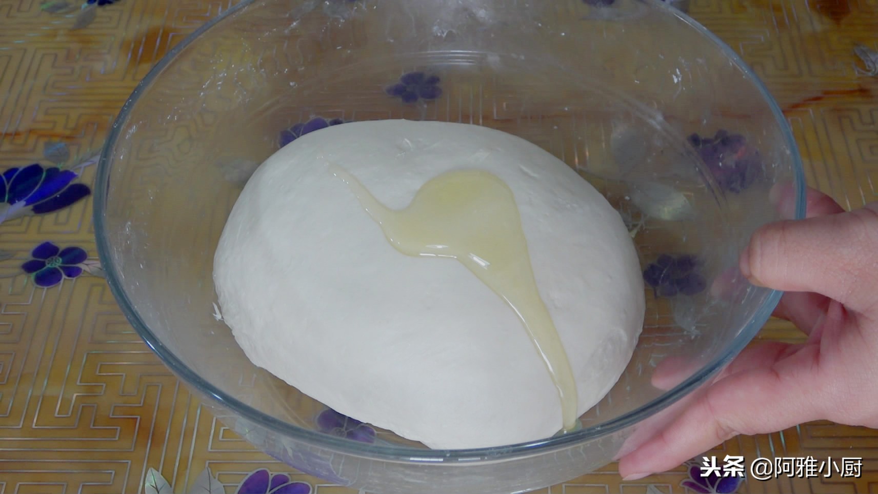 如何将馅饼的面做薄一点,怎么把馅饼做的薄