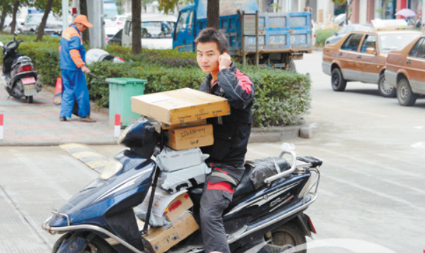 双十一迟迟不发货,双十一快递迟迟不到怎么回事