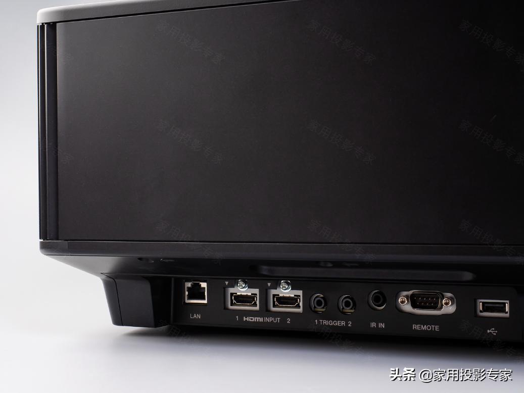 「评测」15万元4K家用激光投影机怎样？看索尼VPL-VW798
