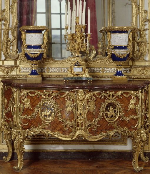 风雅指南丨干货！教你五分钟超简单看懂十八世纪的西洋古典家具