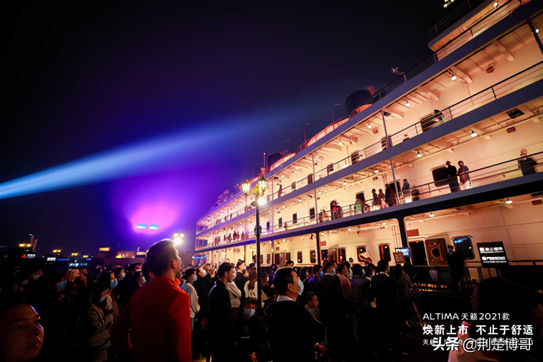 天籁2021款2.0lxlupper智行版,天籁2021款2.0txl智进版落地价