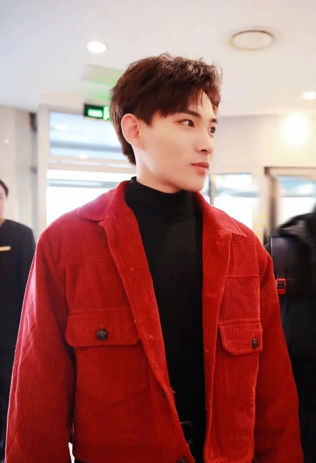 一起吃年夜饭看春晚,吃年夜饭看春晚的感受