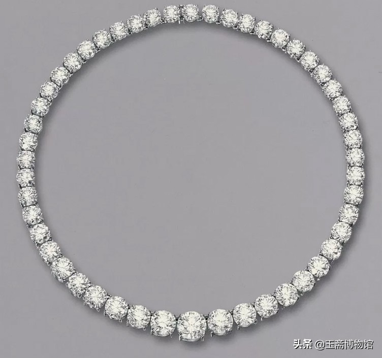 苏富比拍卖的宝石项链,保利最贵的古董拍卖是什么