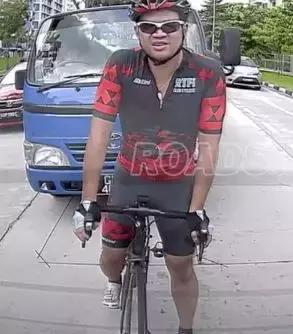 新加坡车撞马来西亚车,新加坡货车撞自行车后续