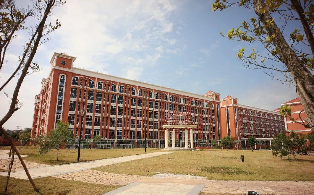 2020年东莞民办高中学校学费,东莞高中2023学费一览表