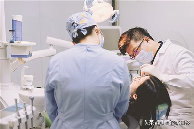 医院看牙贵还是诊所贵,为什么看个牙要那么贵