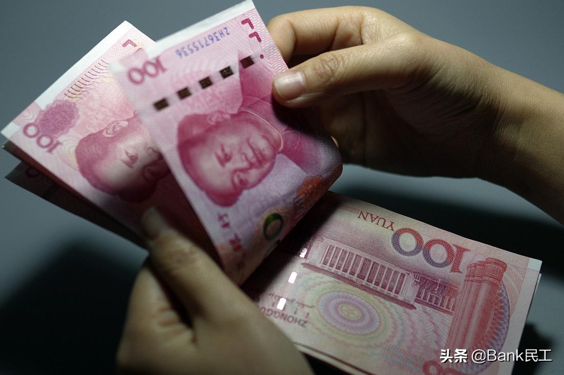 有60万存款每月有6000元退休金,银行有多少存款才可以不用上班