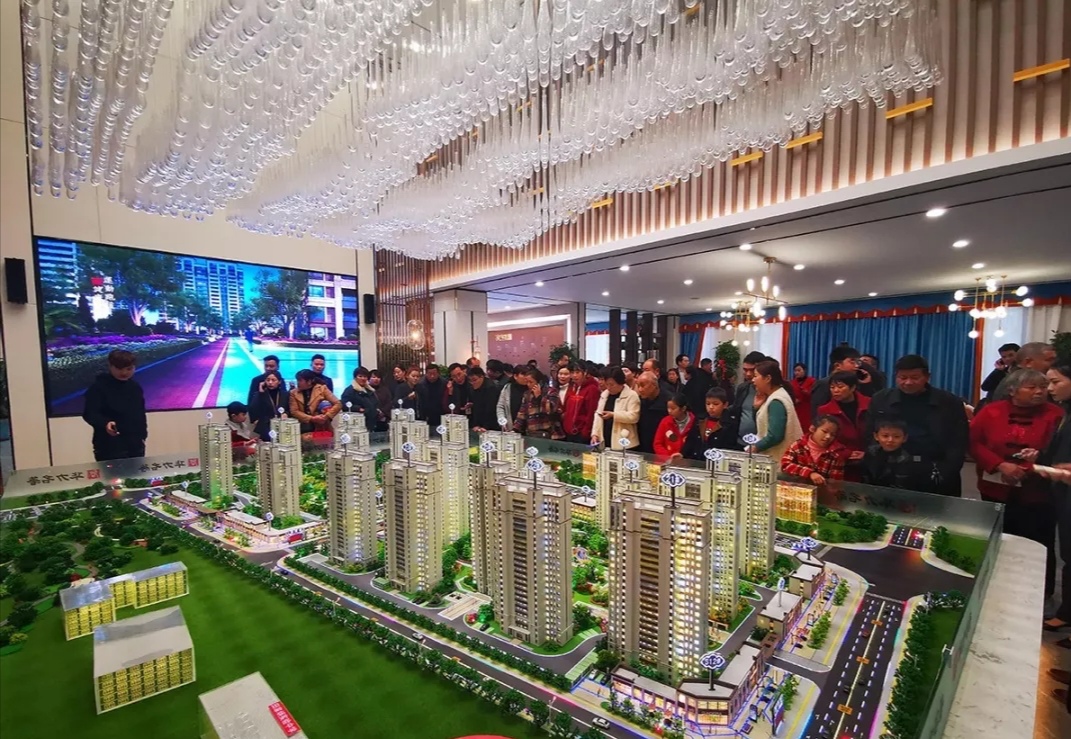 临泉华力名著中户最新装修效果图,临泉华力名著四室两厅东户装修