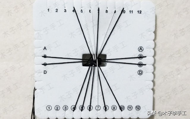 方形盘编器编手机挂绳,盘编手机挂绳编织教程