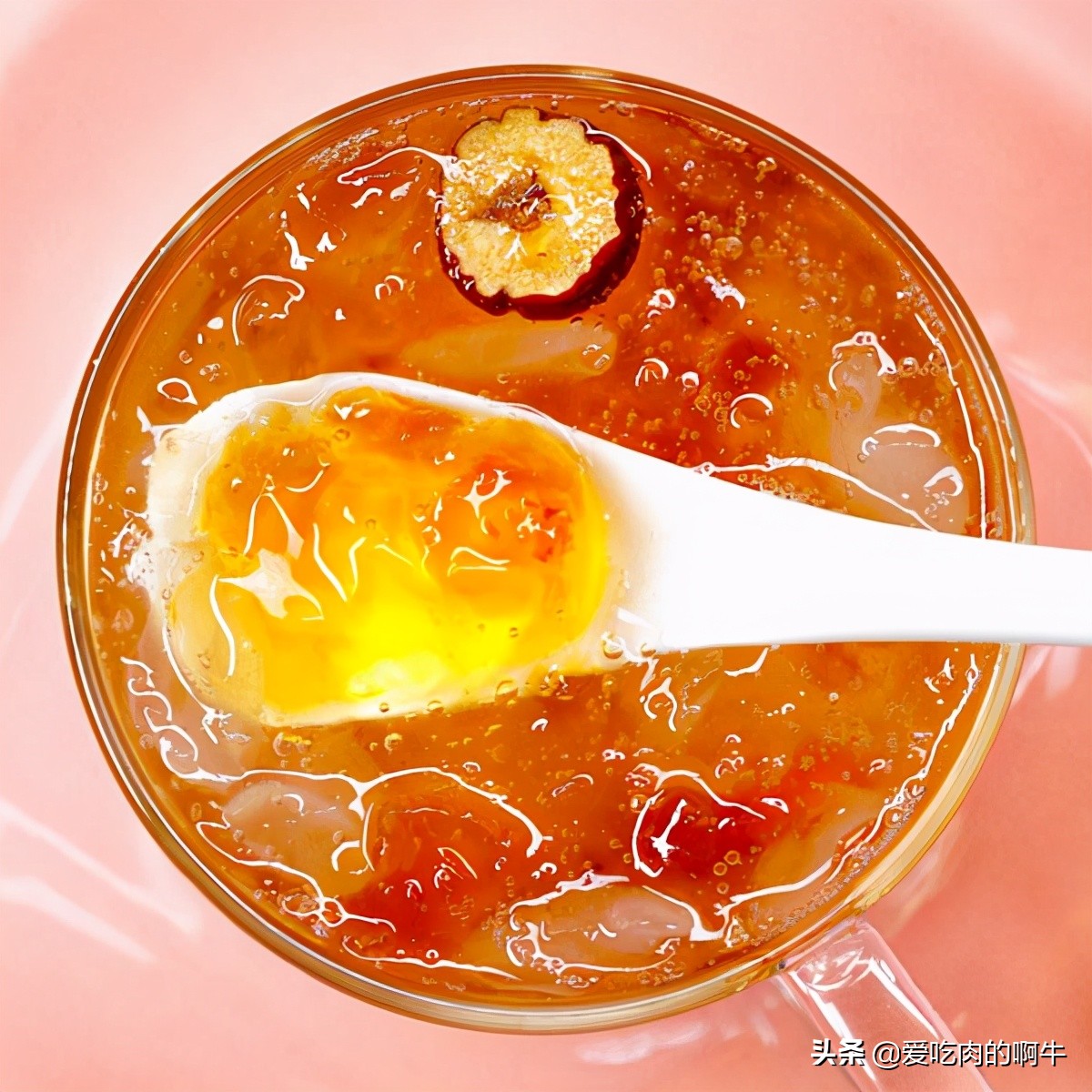 桃胶的正确做法和吃法图片,春天摘桃胶