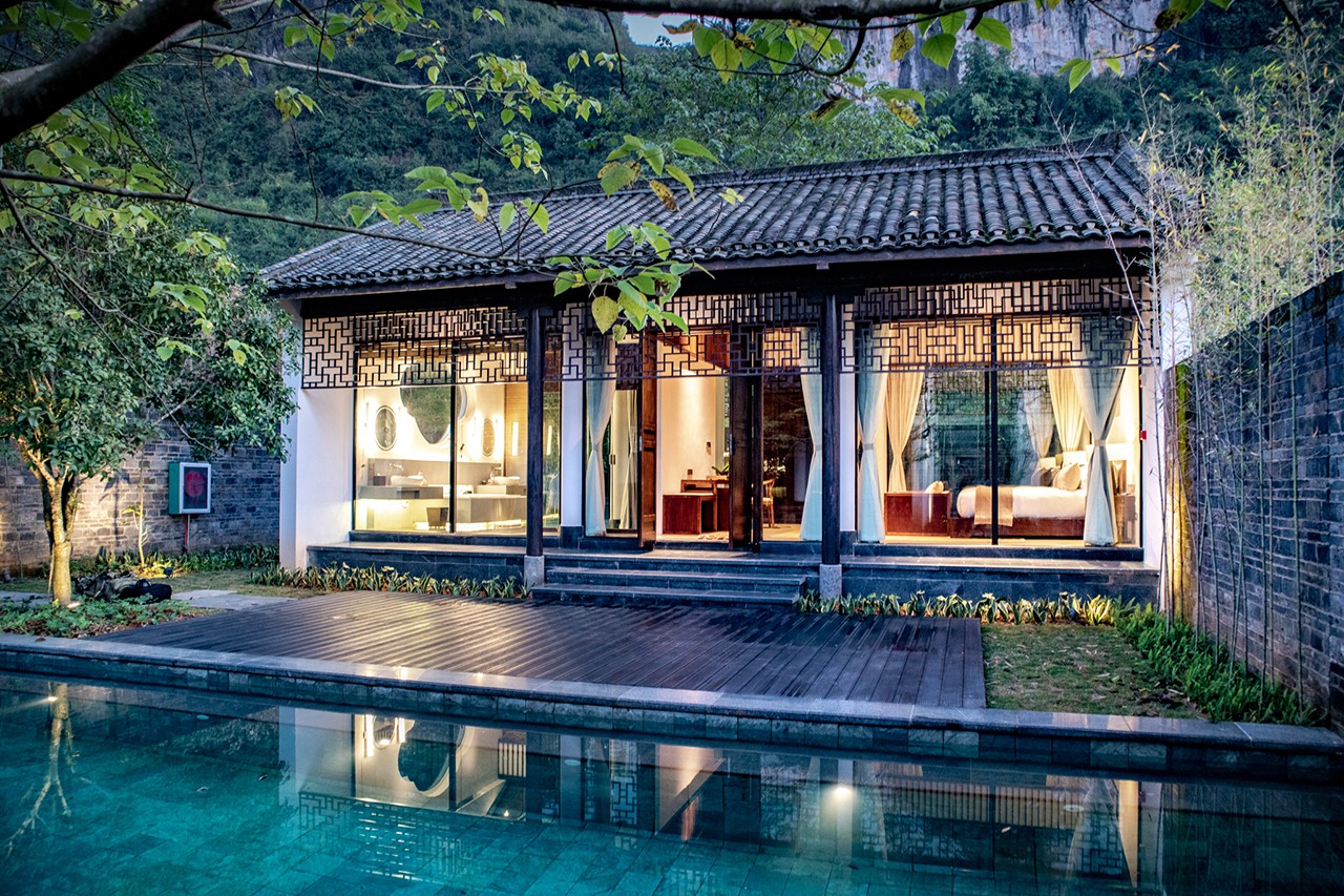 闃虫湐棣欐鍗庤嫻搴﹀亣閰掑簵,棣欐鍗庤嫻閰掑簵闃虫湐