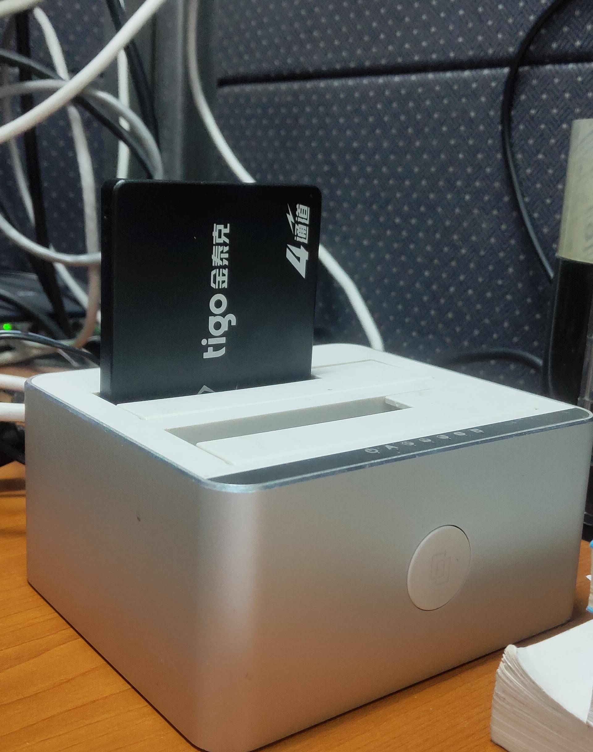 固态硬盘真的容易丢失数据吗,固态硬盘经常丢失数据怎么解决