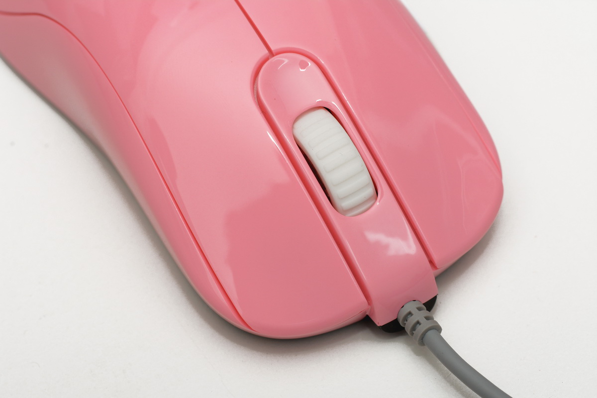 竞技与颜值并行，ZOWIEFK1-B粉色DIVINA体验