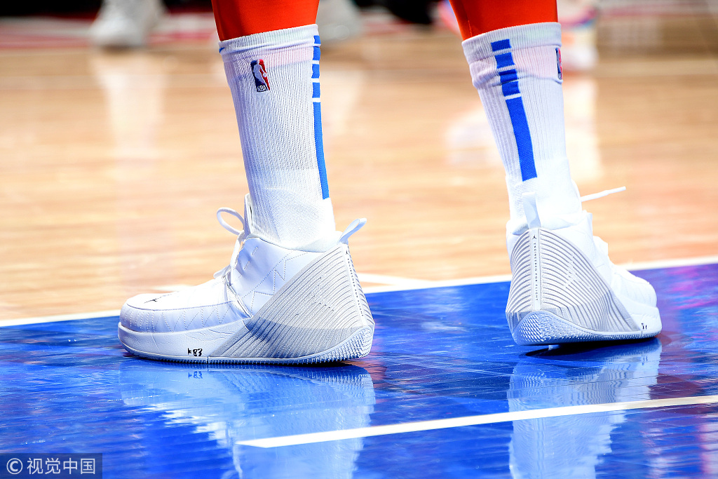 NBA今日球鞋精选:新配色UACurry5来了!库里穿它致敬老爹