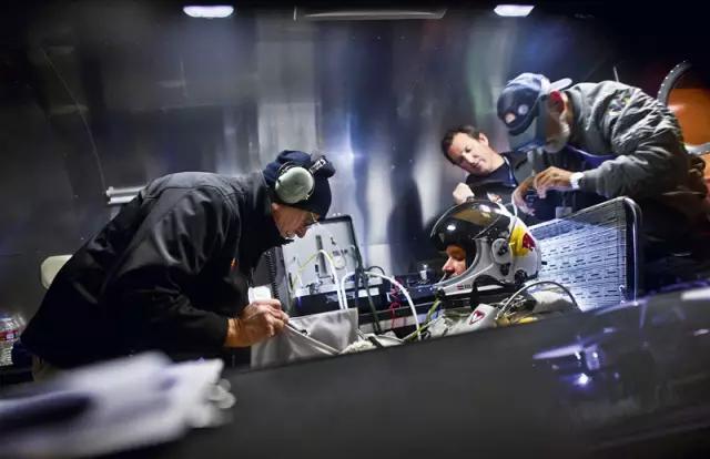 翼装飞行女大学生不幸身亡原因,翼装飞行女大学生已遇难